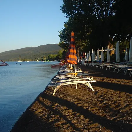 בית נופש Relax In Piazzetta Casa E Per Vacanze טרוויניאנו רומאנו