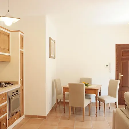 Hébergement de vacances Relax In Piazzetta Casa E Per Vacanze Trevignano Romano